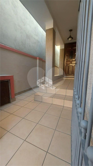 Foto REO1113010