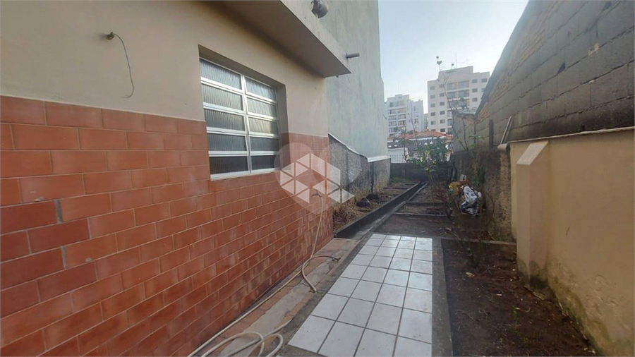 Foto REO1113010