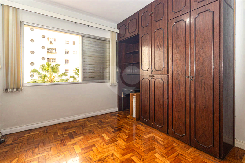Foto REO1113012