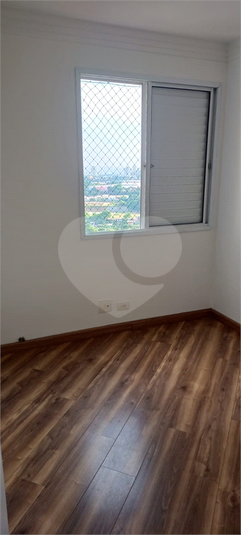 Foto REO1113024