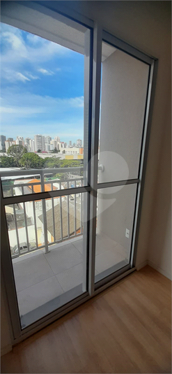 Foto REO1113025