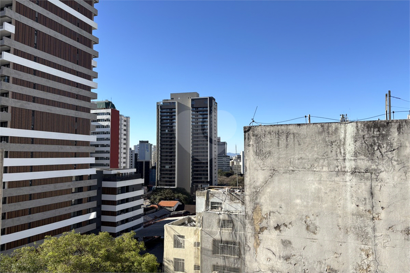 Foto REO1113032
