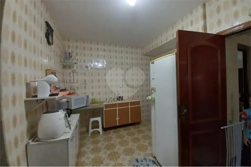 Foto REO1113038