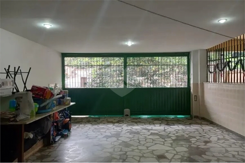 Foto REO1113038