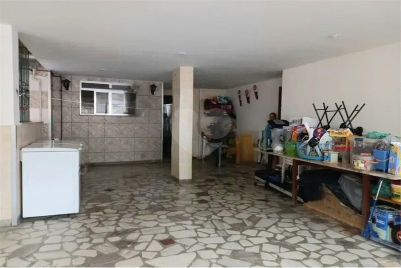Foto REO1113038