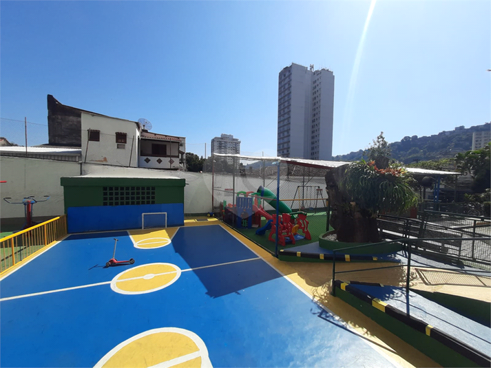 Foto REO1113044
