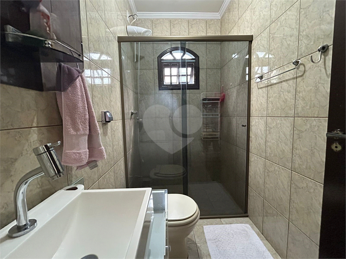 Foto REO1113047