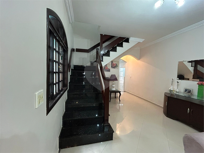 Foto REO1113047