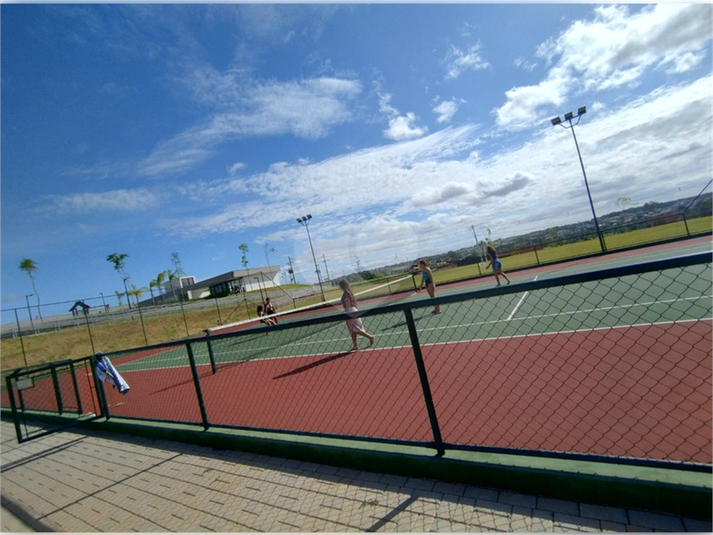 Foto REO1113056