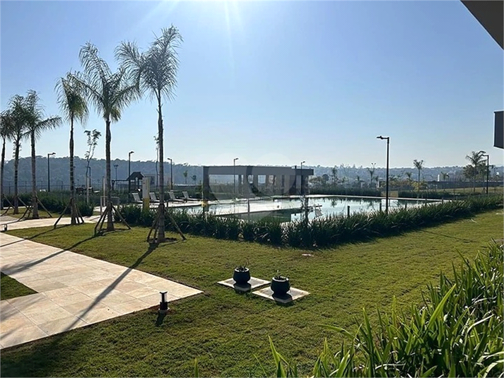 Foto REO1113056