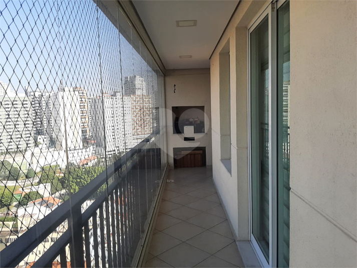 Foto REO1113061
