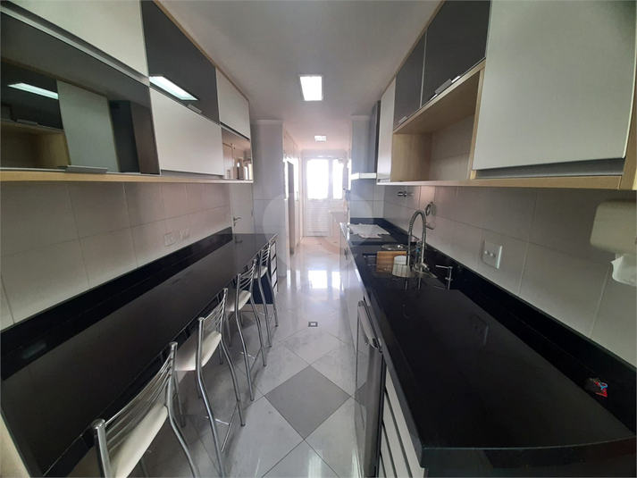 Foto REO1113061