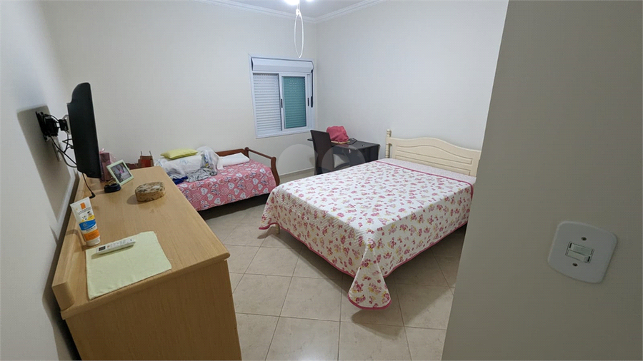 Foto REO1113064