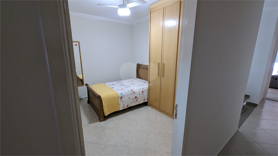 Foto REO1113064