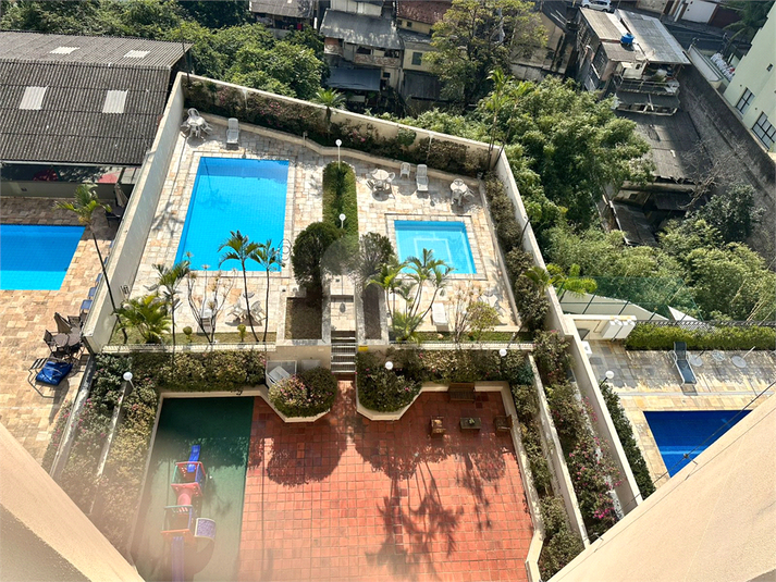 Foto REO1113074
