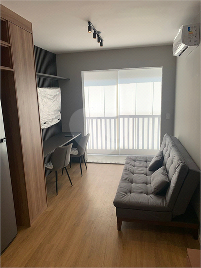 Foto REO1113077