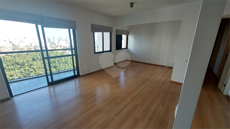 Foto REO1113079
