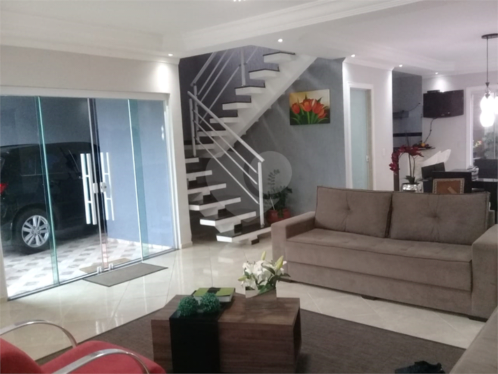 Foto REO1113082