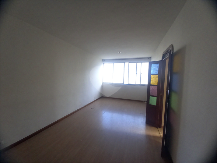 Foto REO1113087