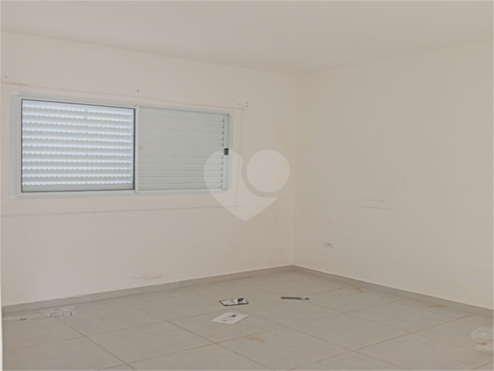 Foto REO1113088
