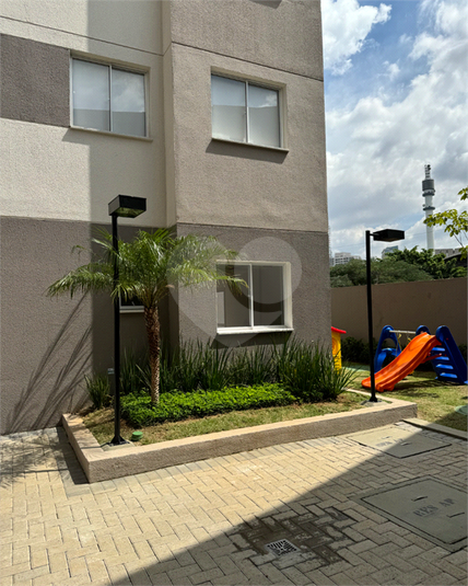 Foto REO1113095