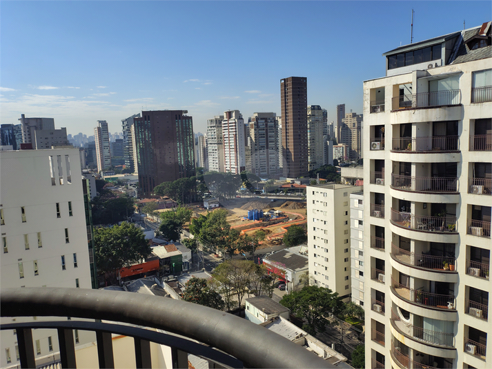 Foto REO1113105