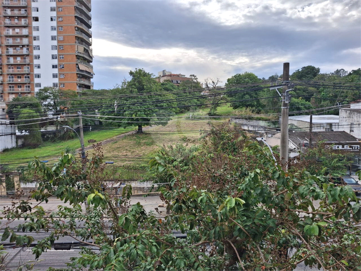 Foto REO1113162