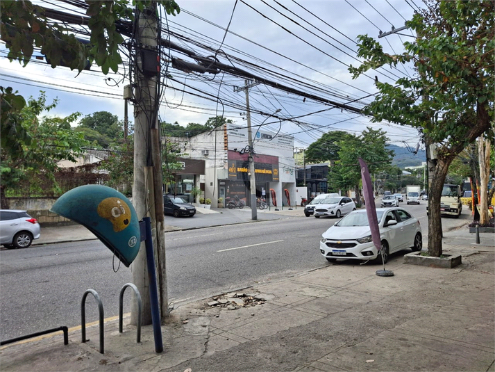 Foto REO1113162