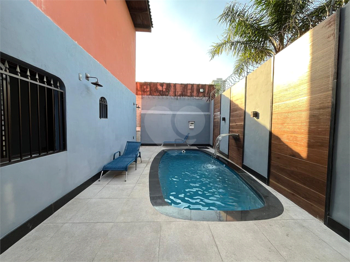 Foto REO1113178
