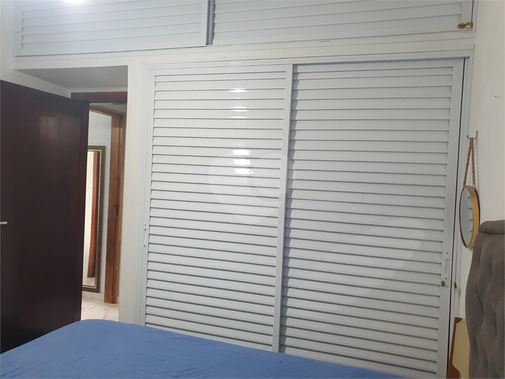 Foto REO1113190