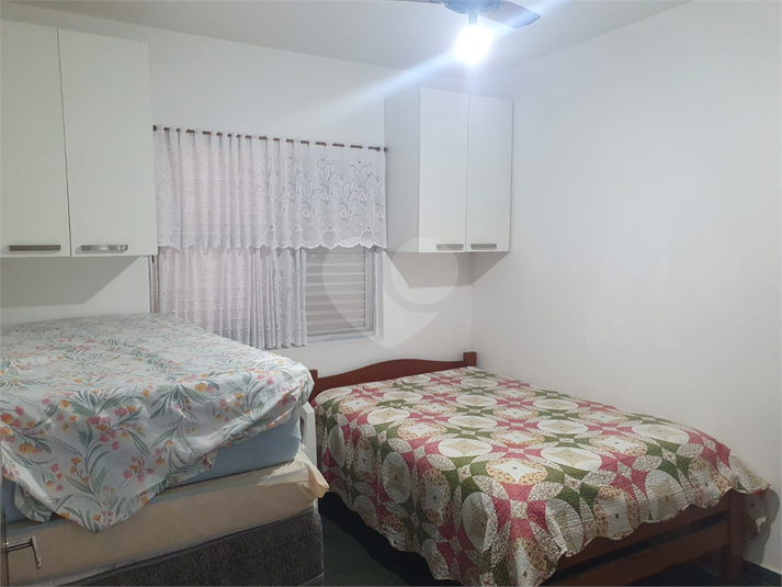 Foto REO1113190