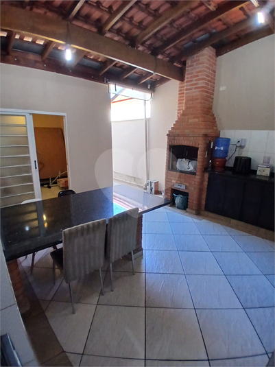 Foto REO1113192