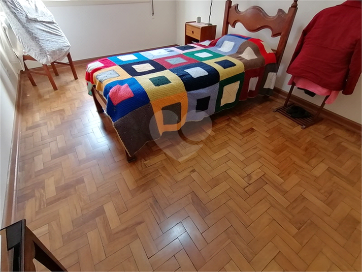 Foto REO1113204
