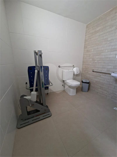 Foto REO1113214