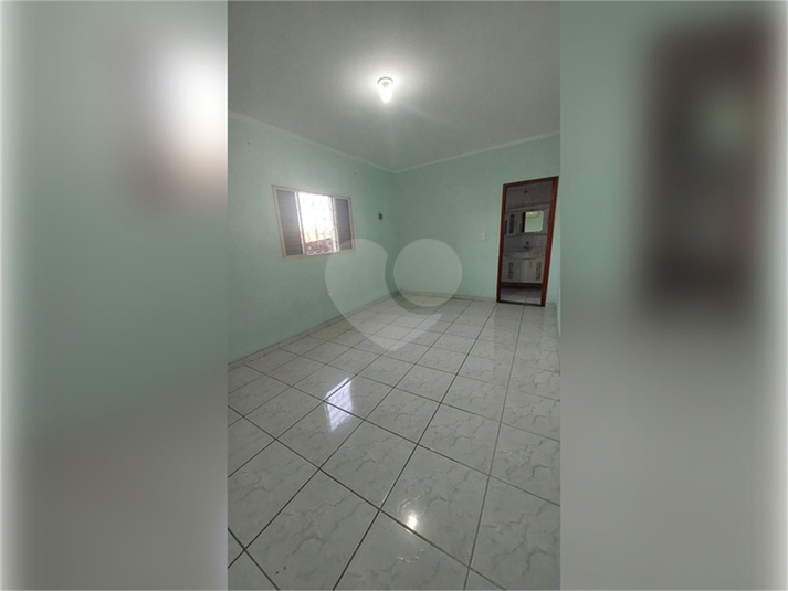 Foto REO1113221