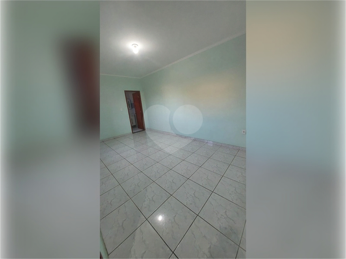 Foto REO1113221