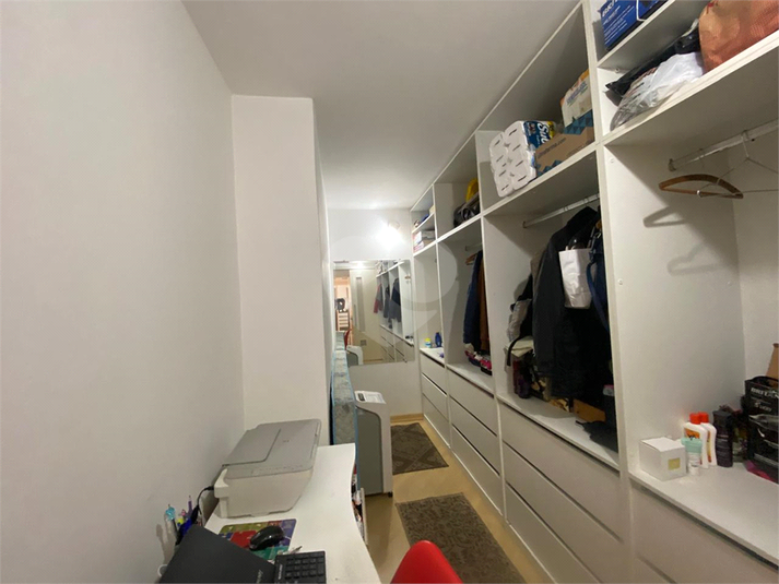 Foto REO1113232