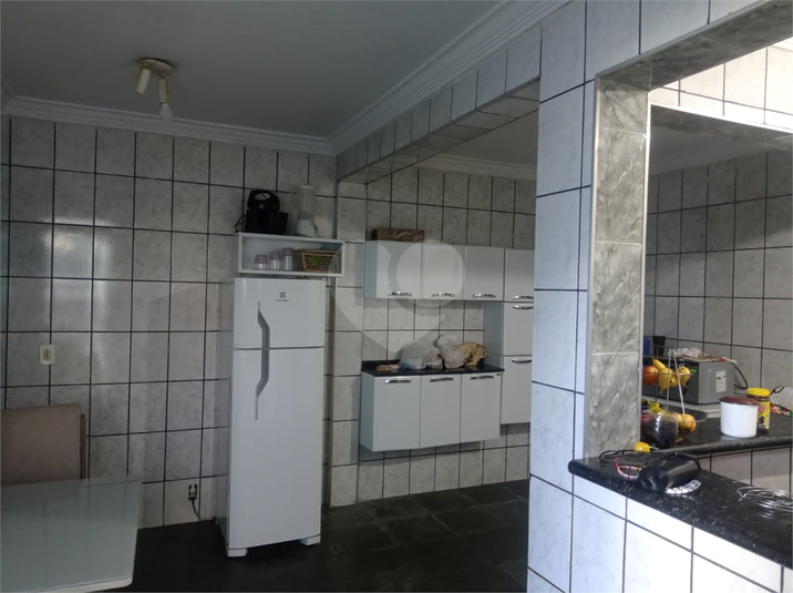 Foto REO1113240