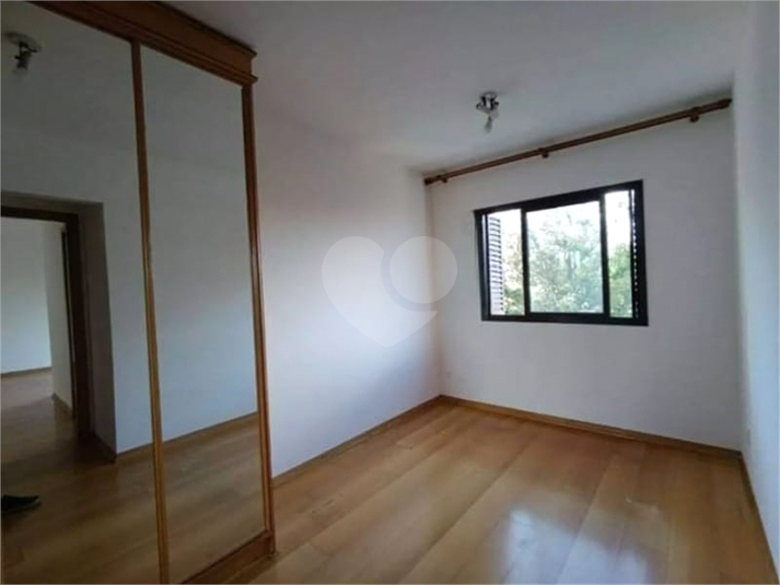 Foto REO1113256