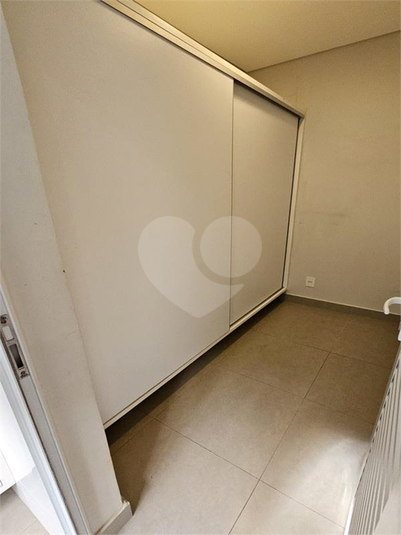 Foto REO1113258