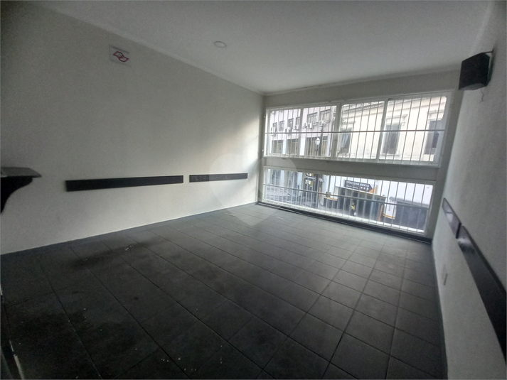 Foto REO1113265