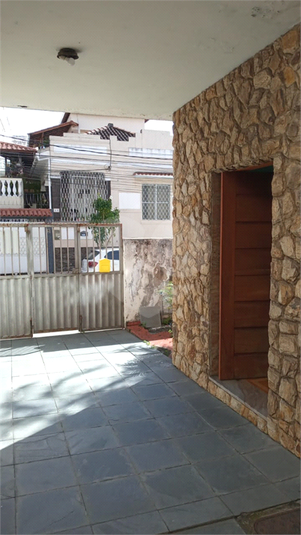 Foto REO1113298