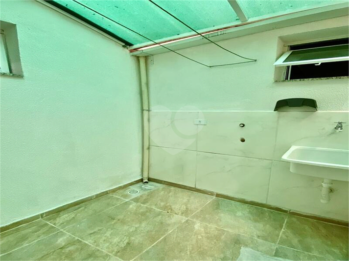 Foto REO1113299
