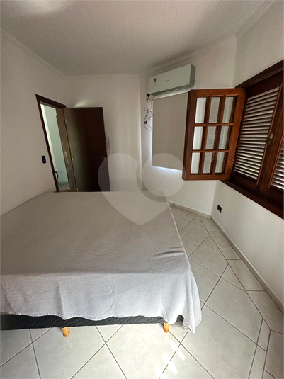 Foto REO1113304