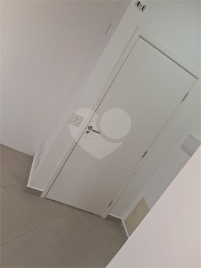 Foto REO1113329