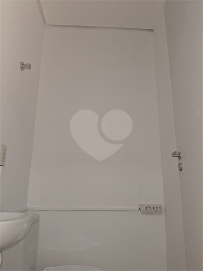 Foto REO1113329