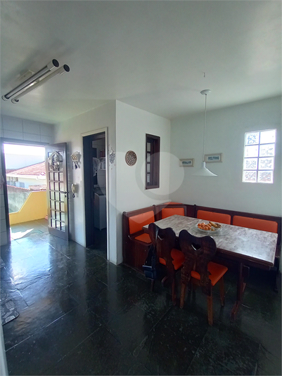 Foto REO1113344