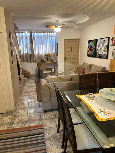 Foto REO1113347