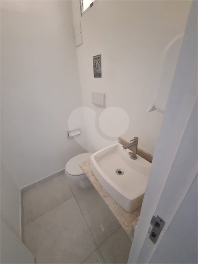 Foto REO1113349