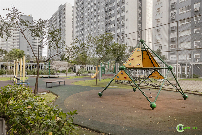 Foto REO1113353